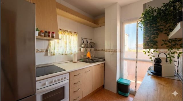 2 soveværelse Lejlighed til salg i Playa Honda, Cartagena med swimmingpool - € 135.000 (Ref: 9986486)