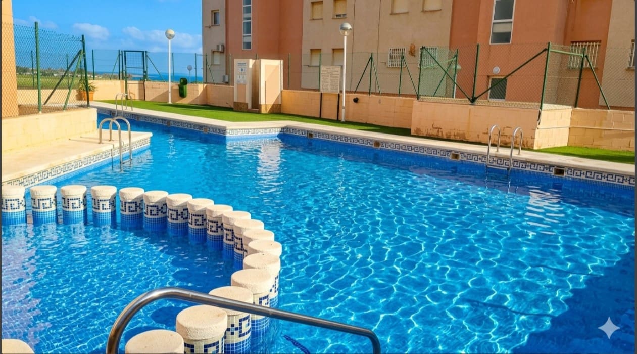 2 soverom Leilighet til salgs i San Javier med svømmebasseng - € 135 000 (Ref: 9986486)