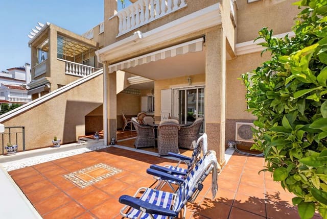 Apartamento de 2 habitaciones en La Zenia, Orihuela en venta con piscina - 226.000 € (Ref: 9986488)