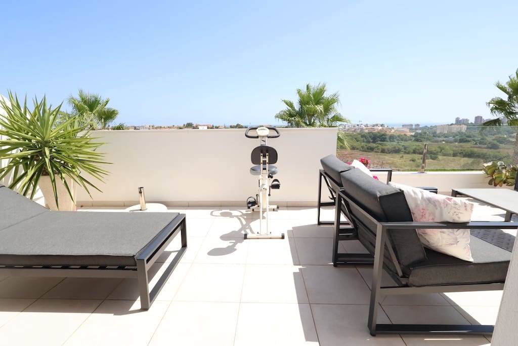 3 soverom Leilighet til salgs i Orihuela Costa med svømmebasseng garasje - € 387 000 (Ref: 9996716)