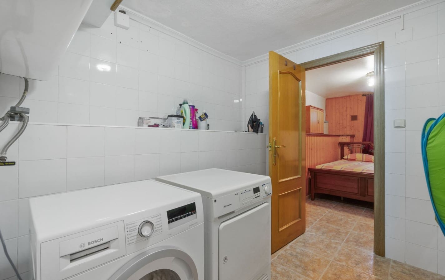 4 Zimmer Villa zu verkaufen in Los Balcones mit Pool - 490.000 € (Ref: 9996717)