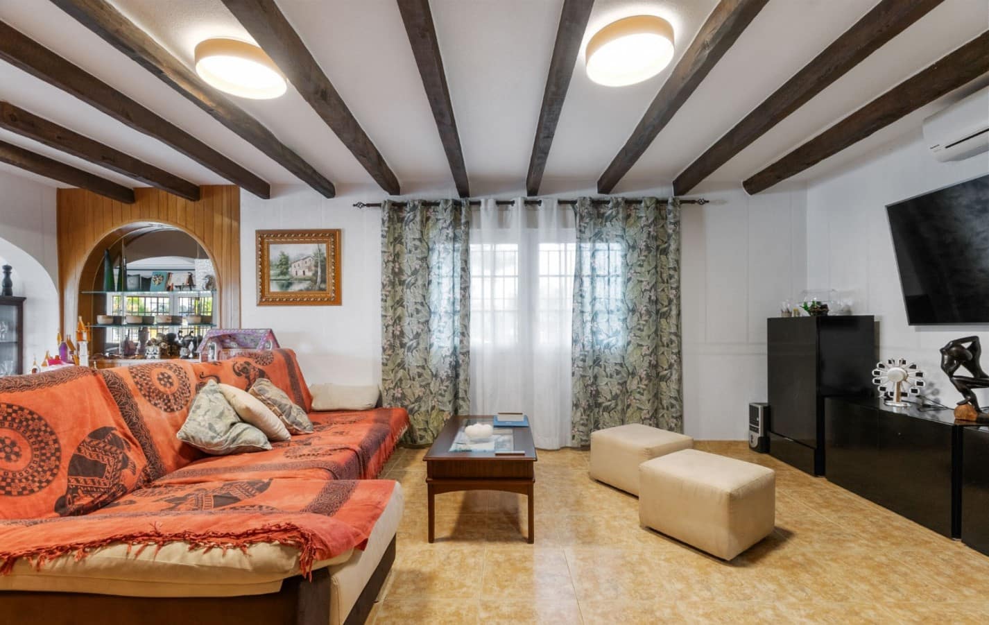 4 Zimmer Villa zu verkaufen in Los Balcones mit Pool - 490.000 € (Ref: 9996717)