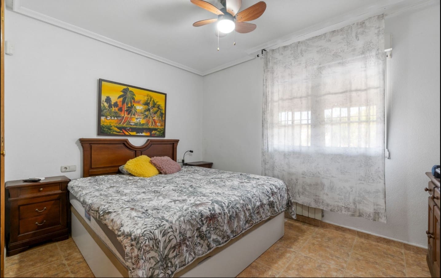 4 Zimmer Villa zu verkaufen in Los Balcones mit Pool - 490.000 € (Ref: 9996717)