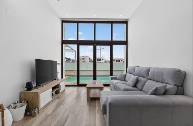 4 soveværelse Villa til salg i Los Balcones - Los Altos, Torrevieja med swimmingpool - € 515.000 (Ref: 9998157)