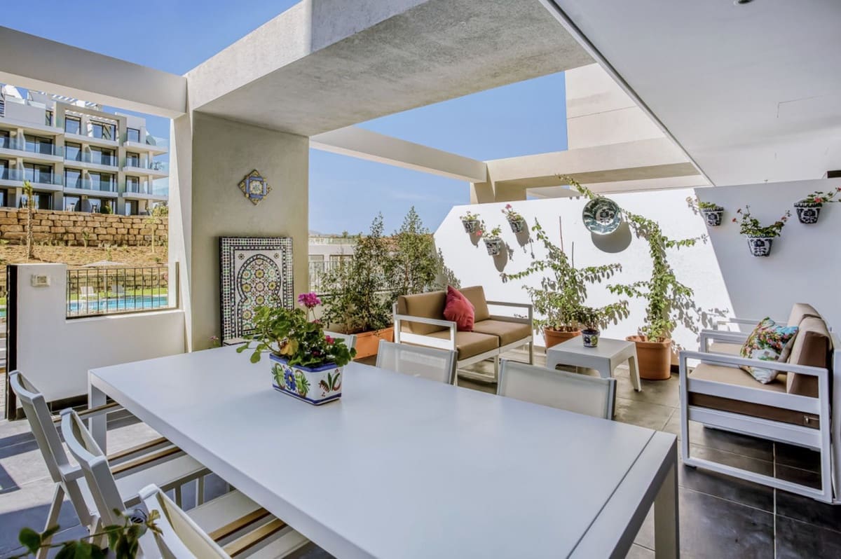 2 soveværelse Lejlighed til salg i Mijas med swimmingpool garage - € 356.000 (Ref: 10001182)