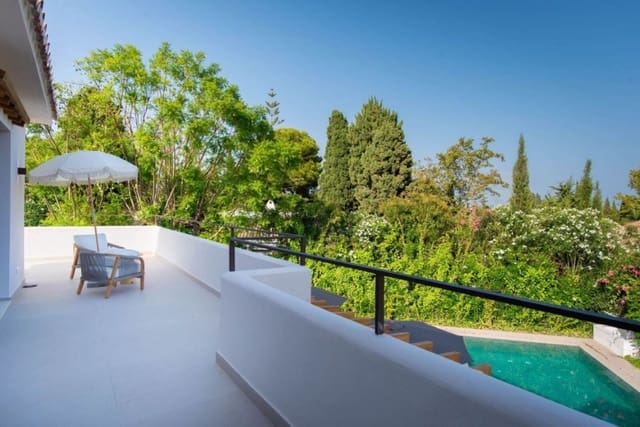 4 bedroom Villa for sale in Marbella with pool garage - € 3,150,000 (Ref: 10004553)