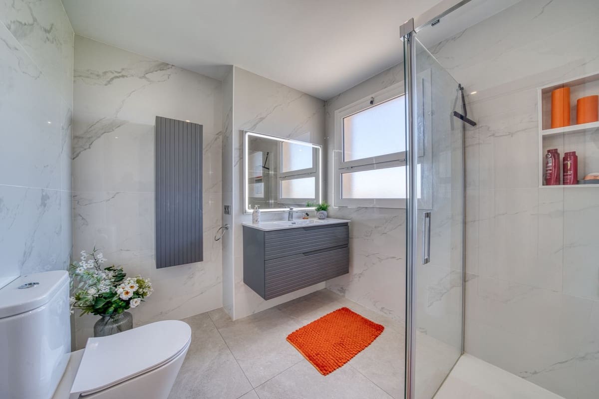 Apartamento de 3 habitaciones en San Roque en venta con piscina garaje - 629.000 € (Ref: 10007934)