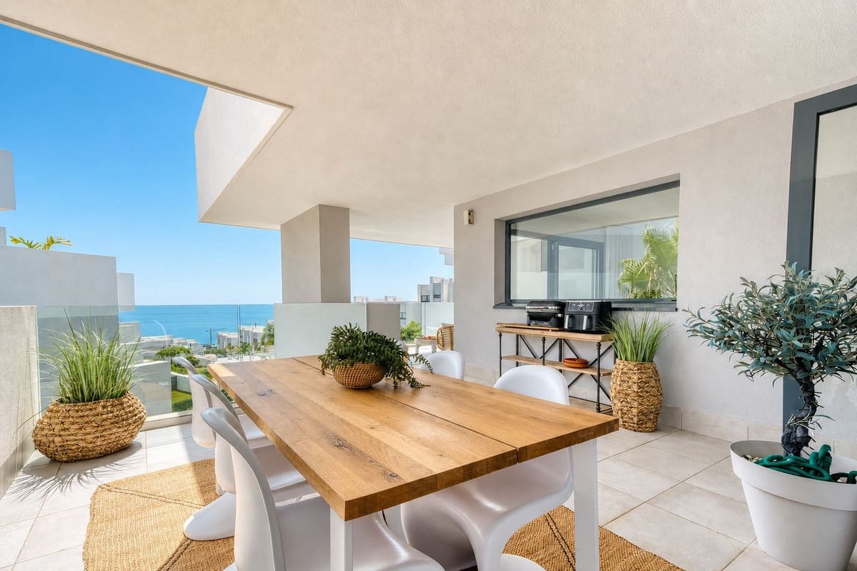 3 camera da letto Appartamento in vendita in La Duquesa / Puerto de la Duquesa con piscina garage - 695.000 € (Rif: 10009887)