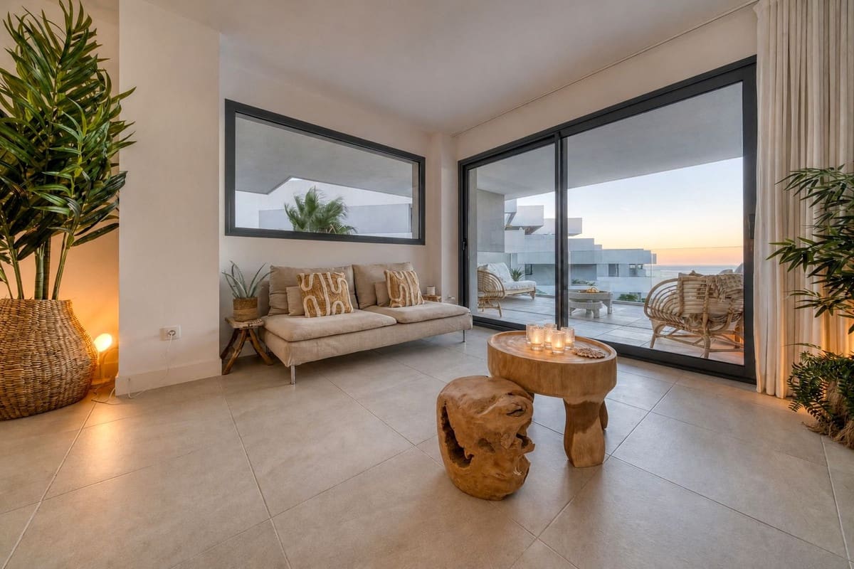 3 camera da letto Appartamento in vendita in La Duquesa / Puerto de la Duquesa con piscina garage - 695.000 € (Rif: 10009887)