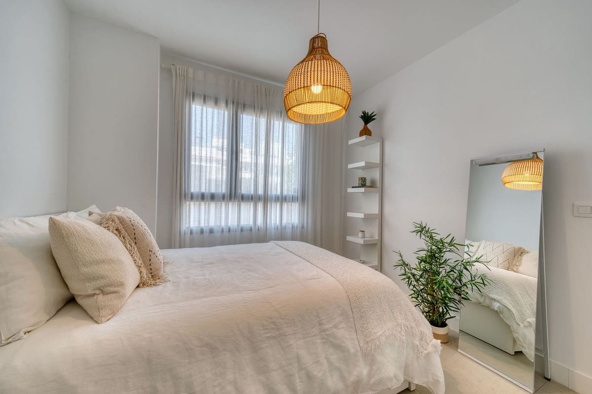 3 camera da letto Appartamento in vendita in La Duquesa / Puerto de la Duquesa con piscina garage - 695.000 € (Rif: 10009887)