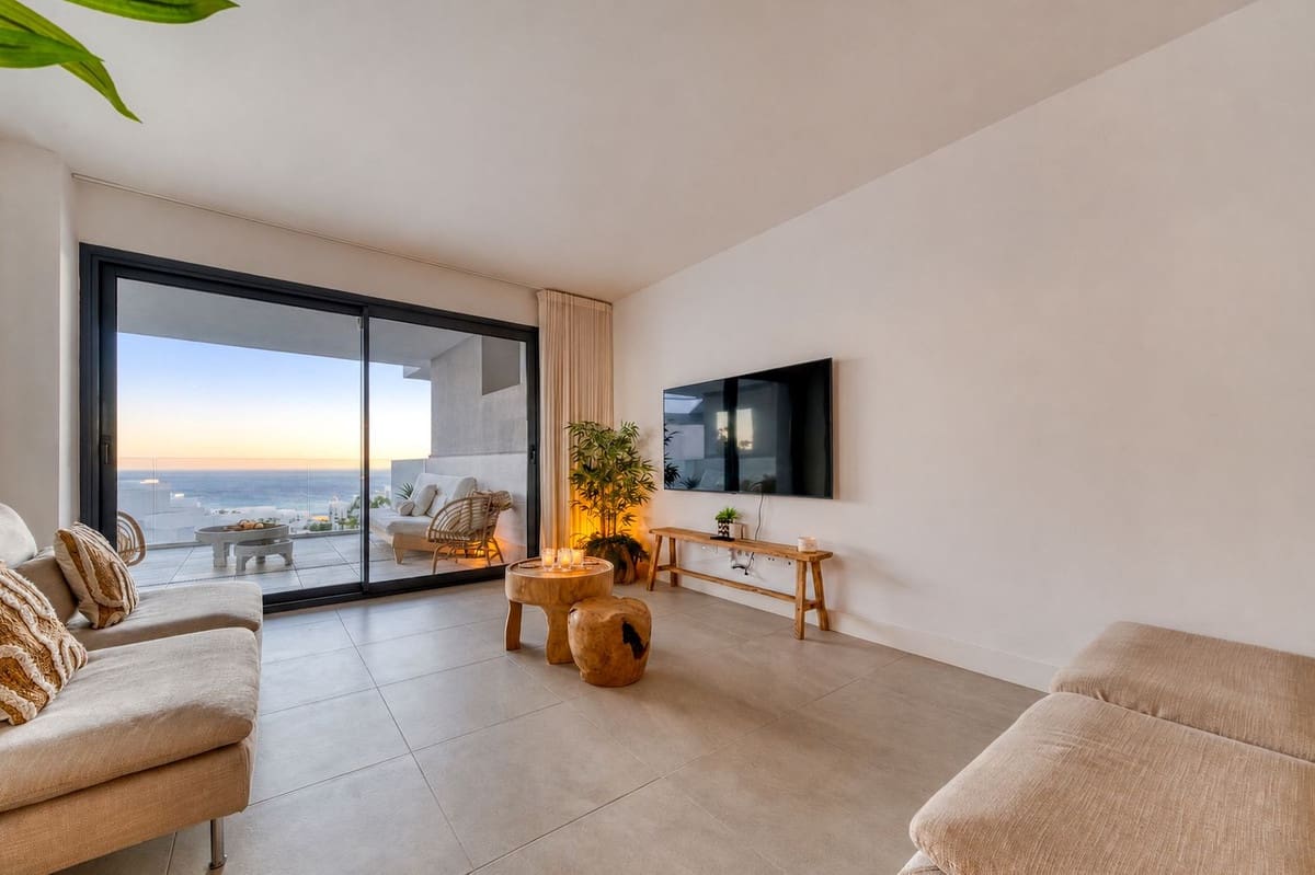 3 camera da letto Appartamento in vendita in La Duquesa / Puerto de la Duquesa con piscina garage - 695.000 € (Rif: 10009887)