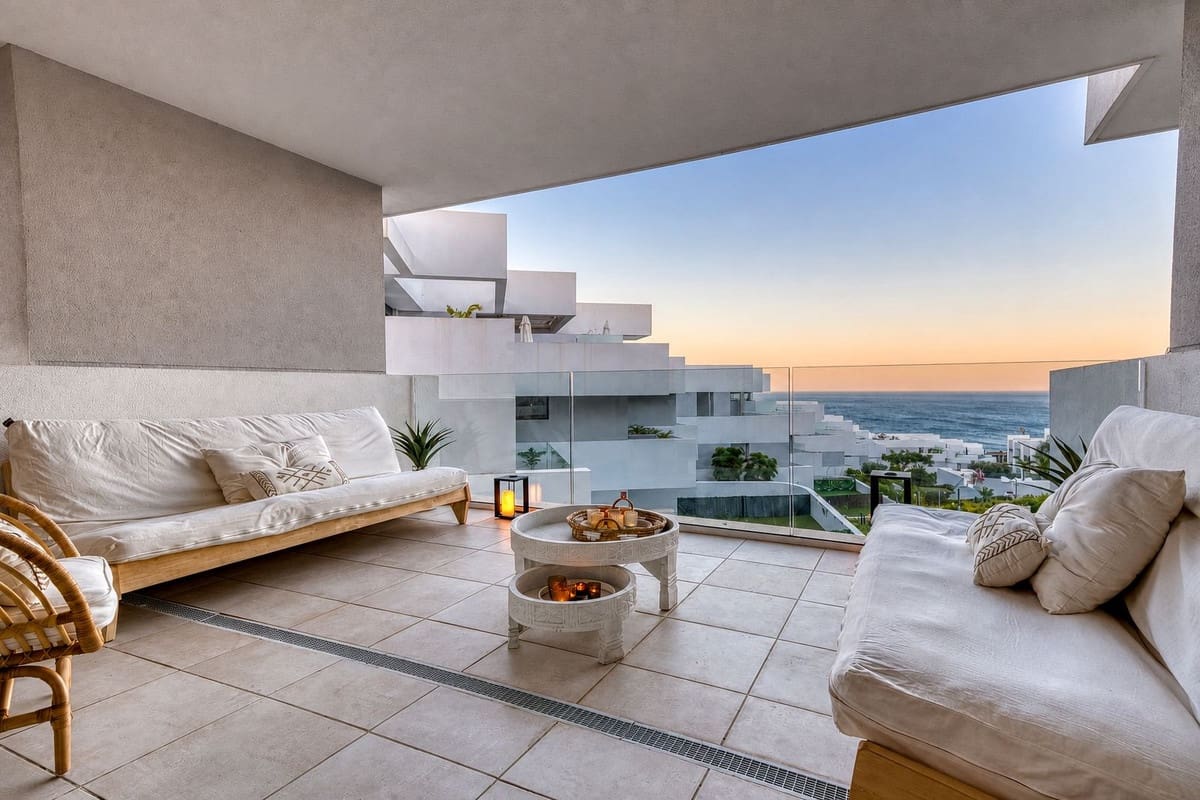 3 camera da letto Appartamento in vendita in La Duquesa / Puerto de la Duquesa con piscina garage - 695.000 € (Rif: 10009887)