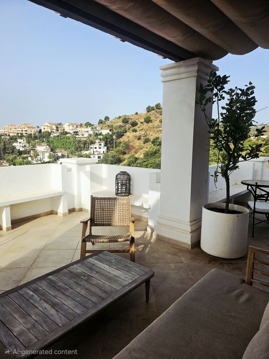 2 bedroom Apartment for rent in Aloha Golf with pool garage - € 2,750 (Ref: 10009960)