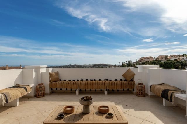 Apartamento de 2 habitaciones en Aloha Golf, Marbella en alquiler con piscina garaje - 2.750 € (Ref: 10009960)