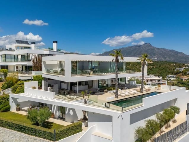 6 bedroom Villa for sale in La Quinta, Benahavís with pool garage - € 6,900,000 (Ref: 10014697)