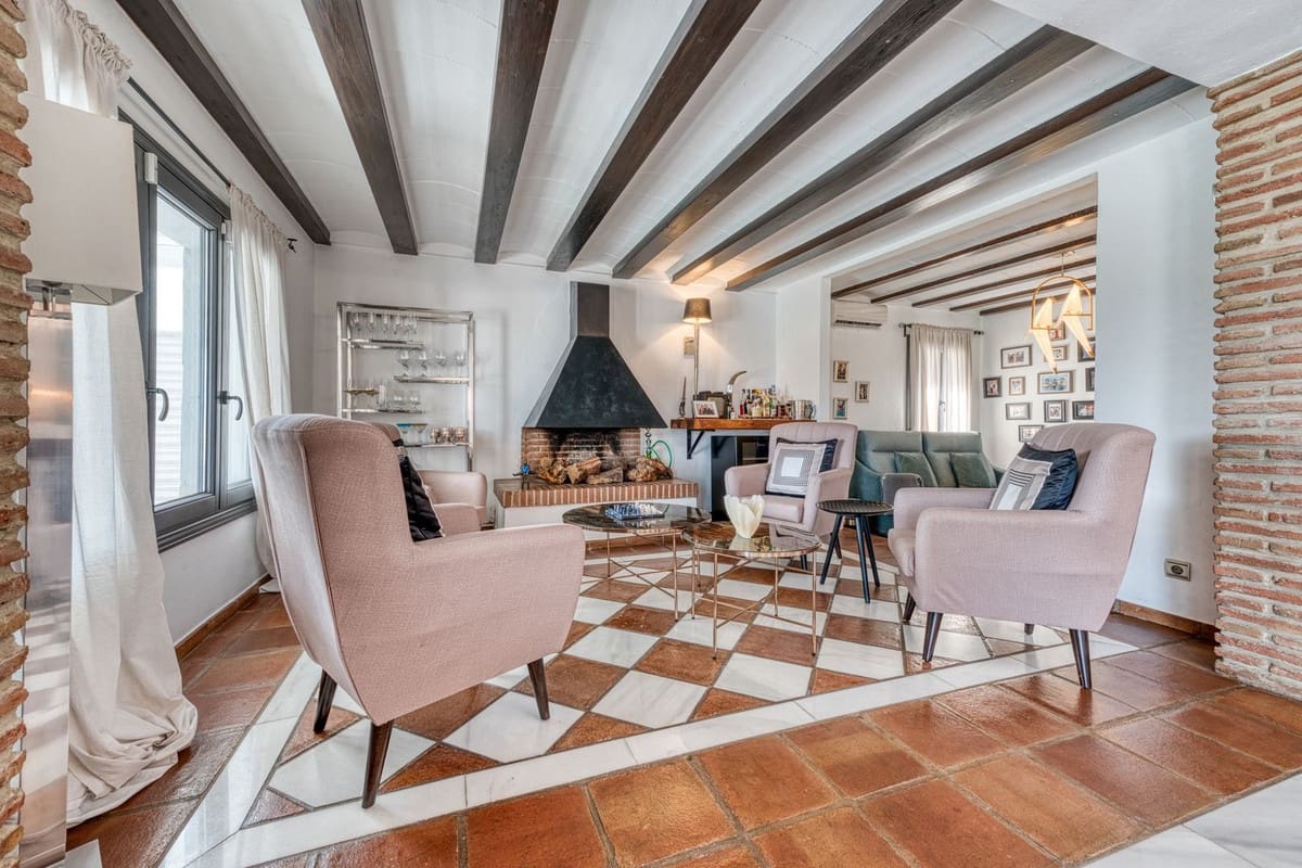 3 Zimmer Villa zu verkaufen in Bahia de Casares mit Pool Garage - 1.450.000 € (Ref: 10026281)