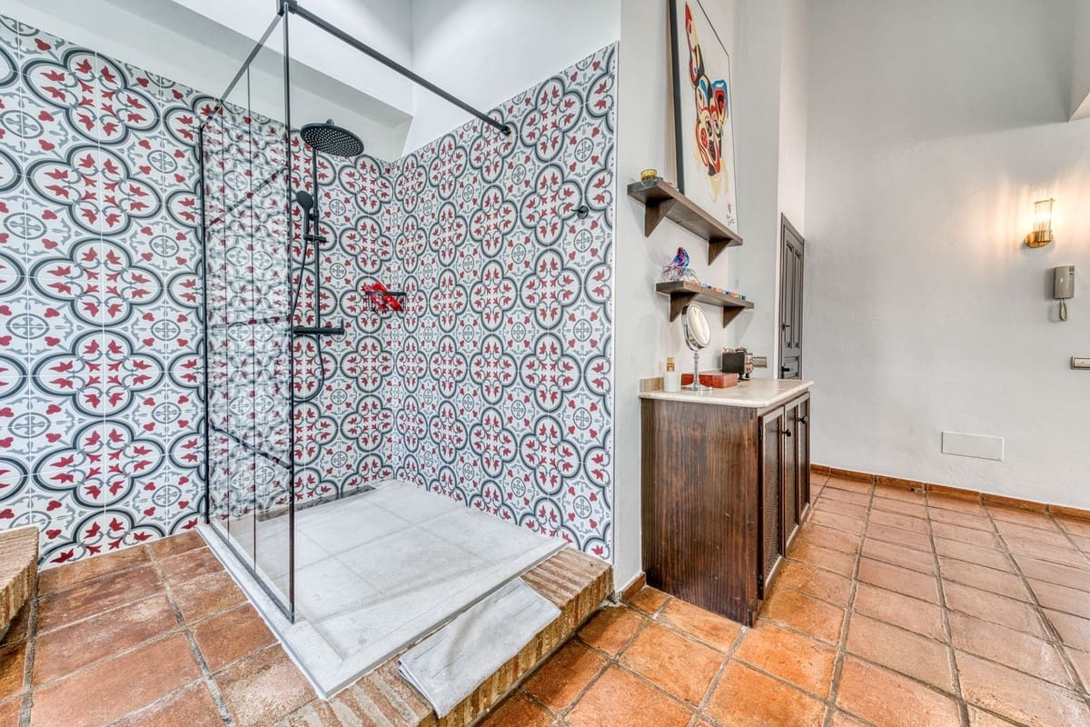3 Zimmer Villa zu verkaufen in Bahia de Casares mit Pool Garage - 1.450.000 € (Ref: 10026281)