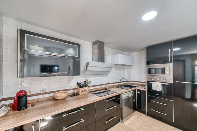 4 sypialnia Dom na sprzedaż w Coín z garażem - 445 000 € (Ref: 10029502)