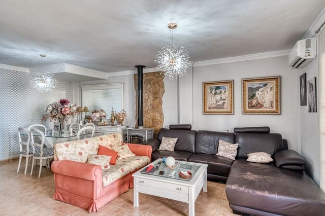 4 sypialnia Dom na sprzedaż w Coín z garażem - 445 000 € (Ref: 10029502)