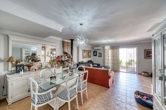4 sypialnia Dom na sprzedaż w Coín z garażem - 445 000 € (Ref: 10029502)