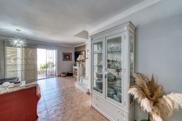 4 sypialnia Dom na sprzedaż w Coín z garażem - 445 000 € (Ref: 10029502)