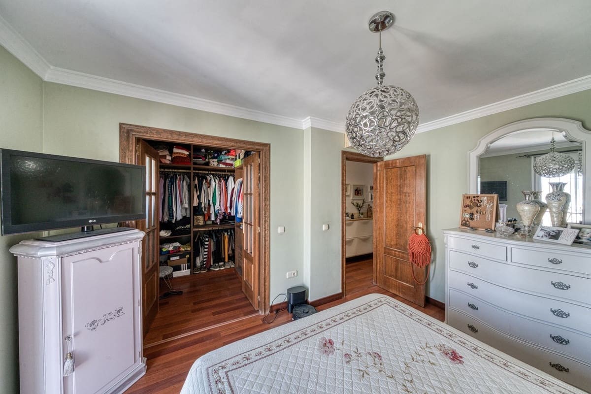 4 chambre Maison de Ville à vendre à Coin avec garage - 425 000 € (Ref: 10029502)
