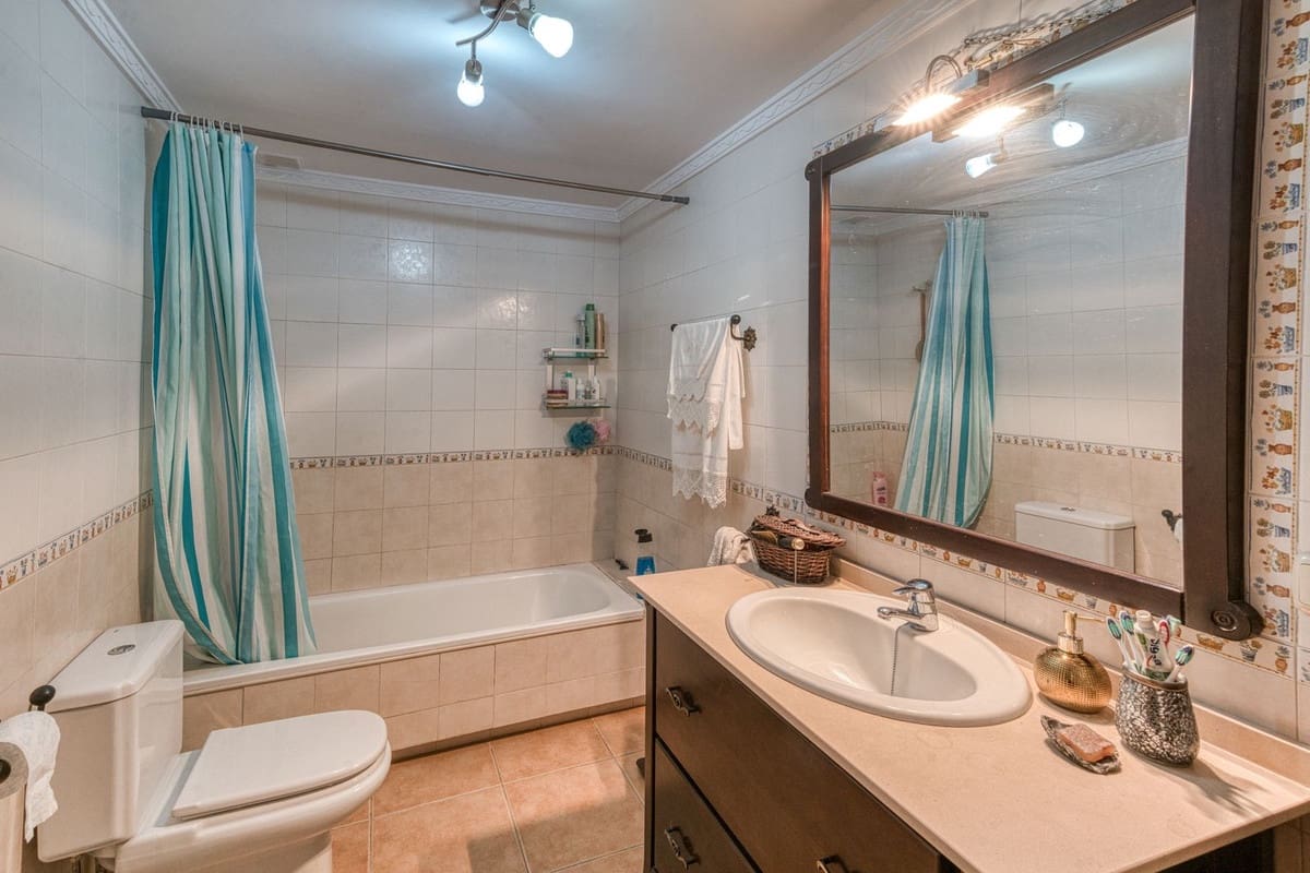 4 chambre Maison de Ville à vendre à Coin avec garage - 425 000 € (Ref: 10029502)
