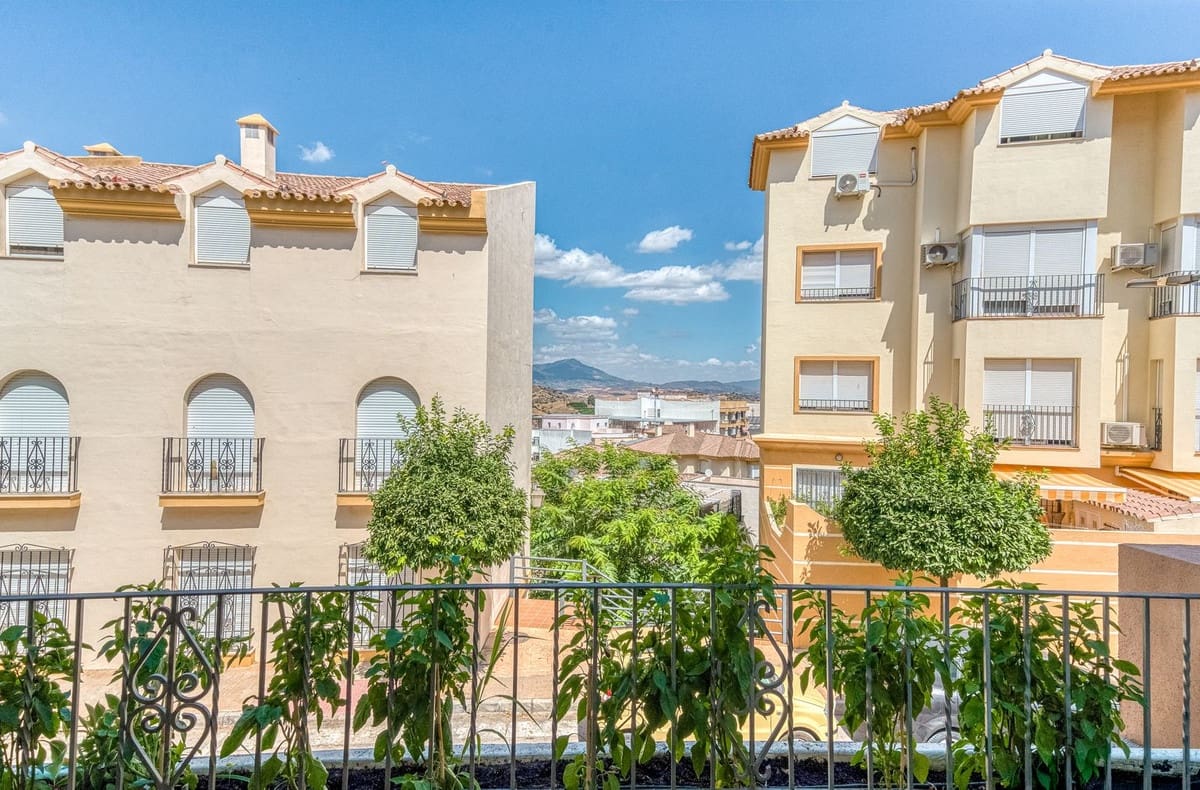 4 chambre Maison de Ville à vendre à Coin avec garage - 425 000 € (Ref: 10029502)