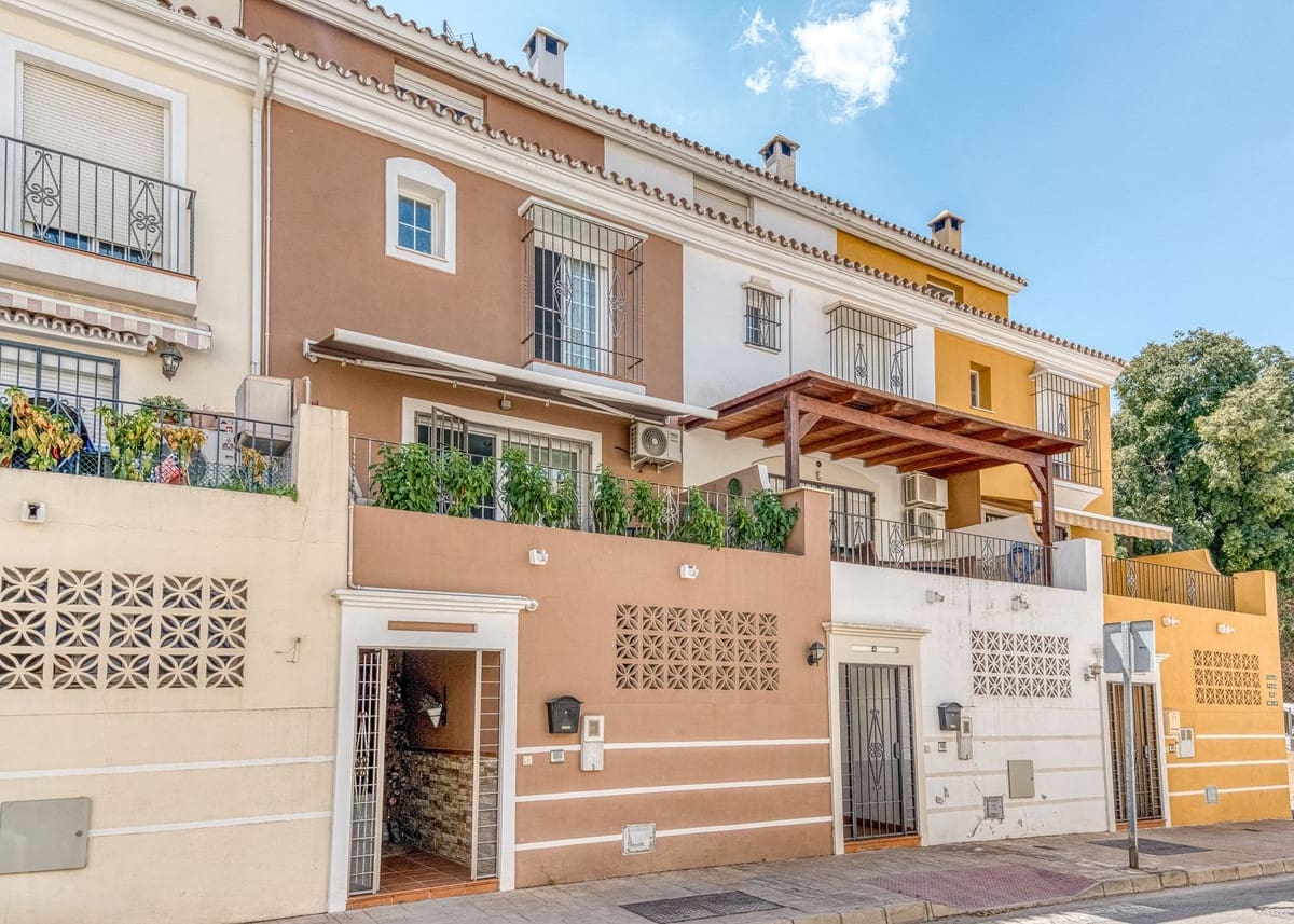 4 chambre Maison de Ville à vendre à Coin avec garage - 425 000 € (Ref: 10029502)