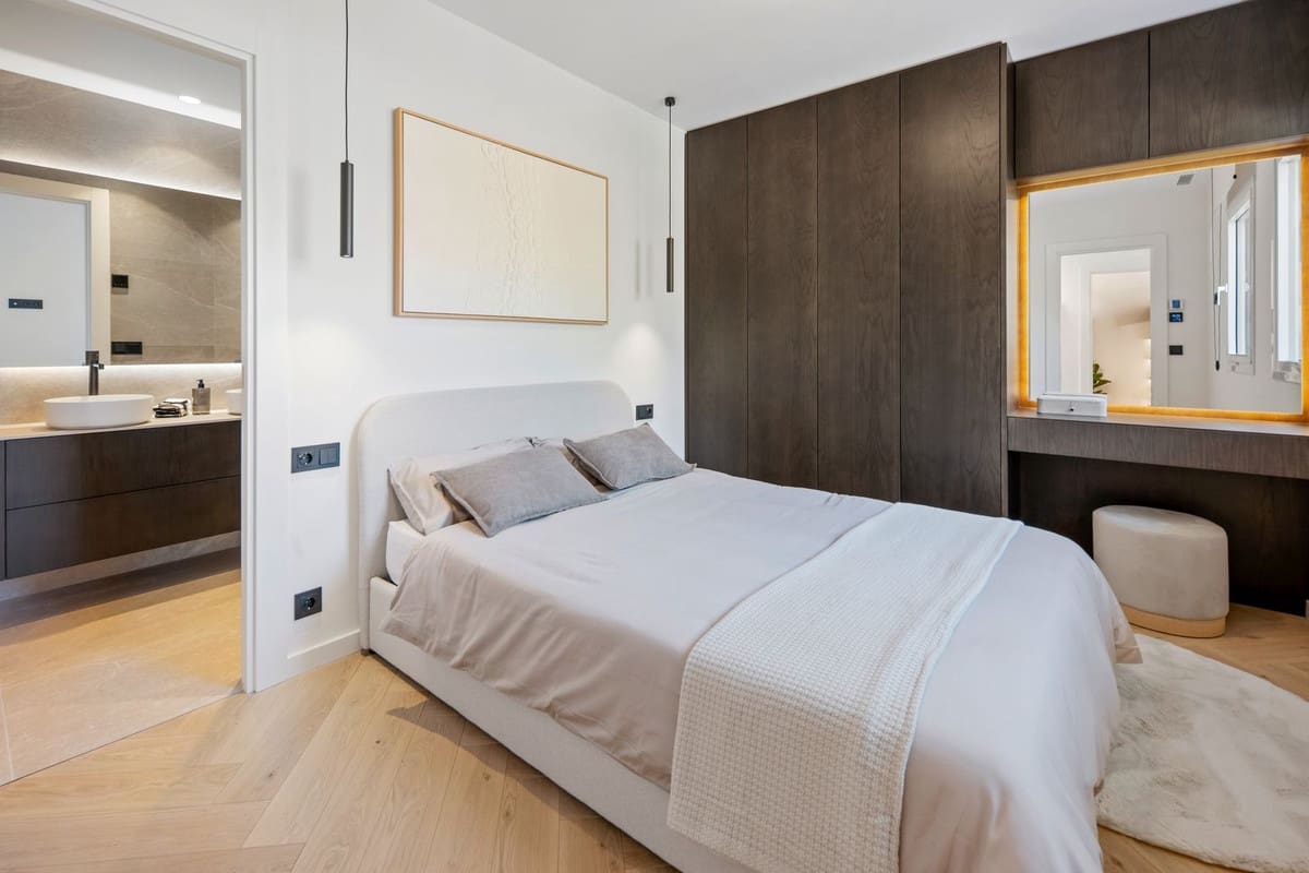 3 camera da letto Appartamento in vendita in Nueva Andalucia con piscina garage - 1.695.000 € (Rif: 10029623)