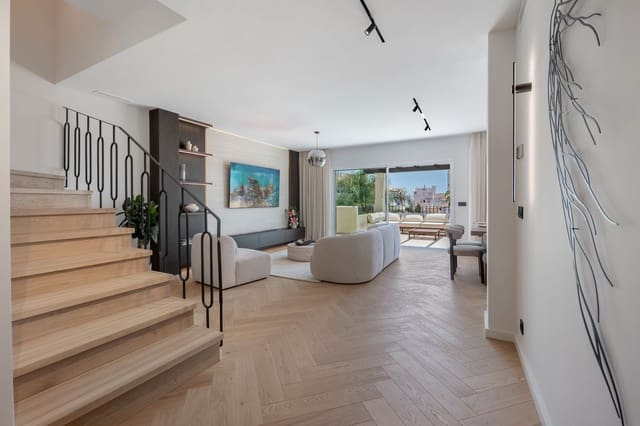 3 camera da letto Appartamento in vendita in Nueva Andalucia, Marbella con piscina garage - 1.695.000 € (Rif: 10029623)