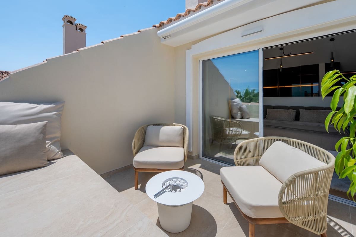 3 camera da letto Appartamento in vendita in Nueva Andalucia con piscina garage - 1.695.000 € (Rif: 10029623)