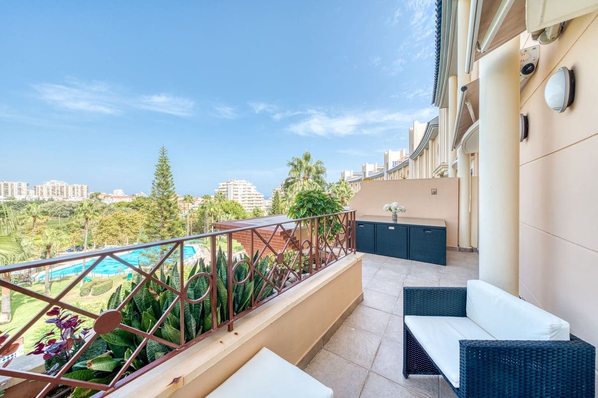 2 Zimmer Apartment zu verkaufen in Benalmadena mit Pool Garage - 675.000 € (Ref: 10048363)