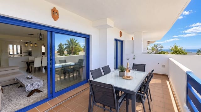 2 chambre Appartement à vendre à La Duquesa / Puerto de la Duquesa, Manilva avec piscine garage - 315 000 € (Ref: 10048364)