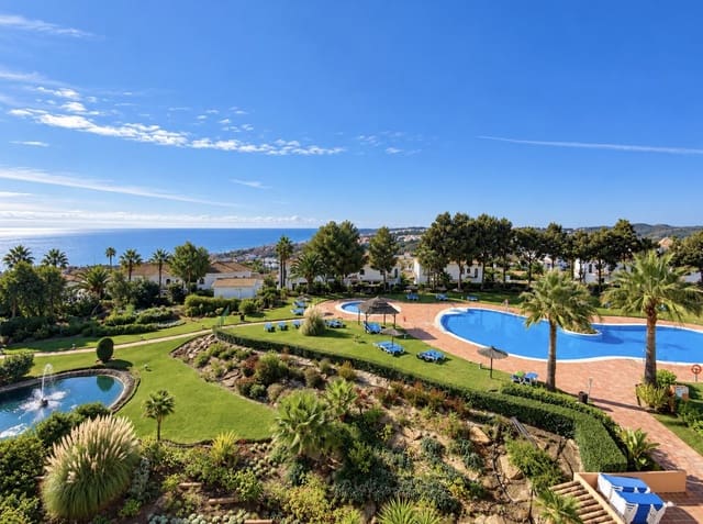 2 chambre Appartement à vendre à La Duquesa / Puerto de la Duquesa, Manilva avec piscine garage - 315 000 € (Ref: 10048364)