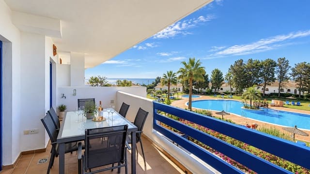2 chambre Appartement à vendre à La Duquesa / Puerto de la Duquesa, Manilva avec piscine garage - 315 000 € (Ref: 10048364)