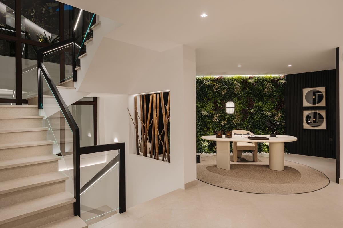 5 slaapkamer Villa te koop in La Quinta met zwembad garage - € 7.450.000 (Ref: 10073298)