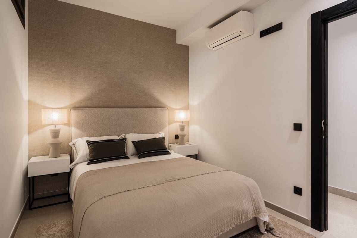 5 slaapkamer Villa te koop in La Quinta met zwembad garage - € 7.450.000 (Ref: 10073298)
