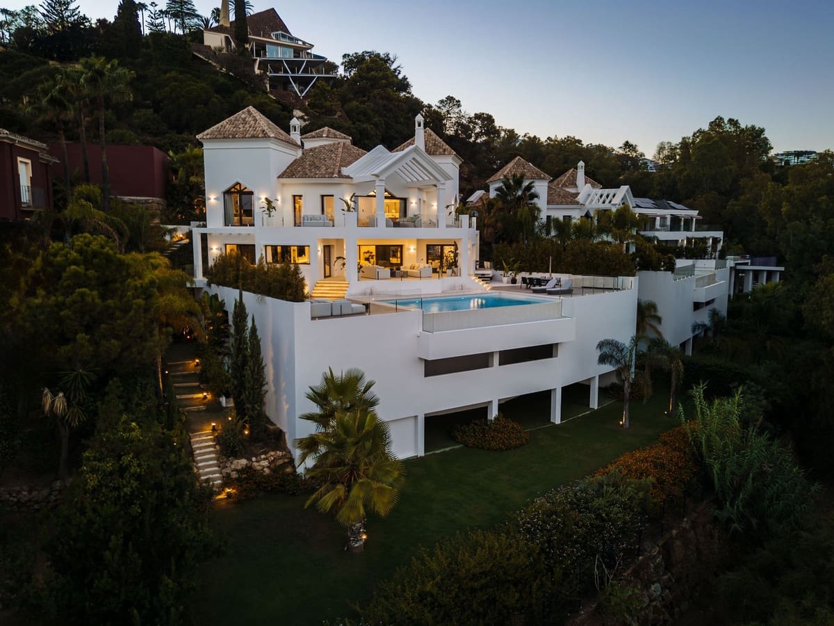 5 slaapkamer Villa te koop in La Quinta met zwembad garage - € 7.450.000 (Ref: 10073298)