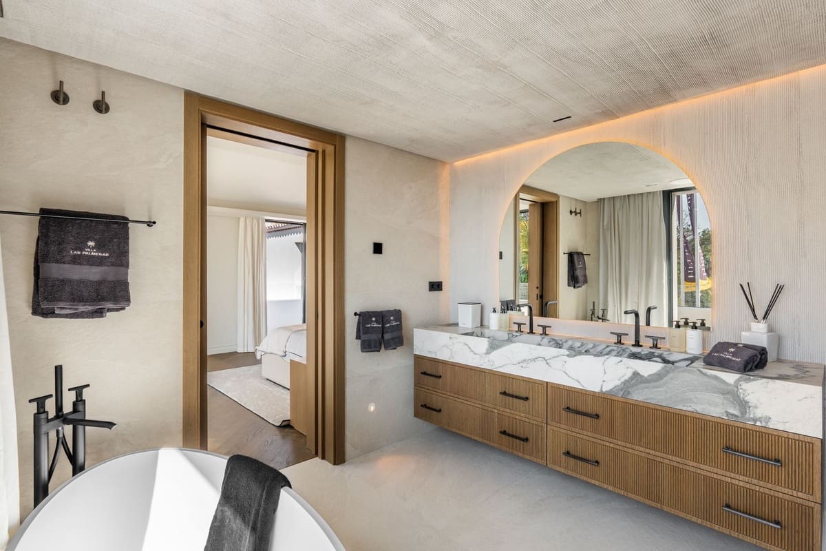 Chalet de 5 habitaciones en Marbella en venta con piscina garaje - 7.400.000 € (Ref: 10076755)