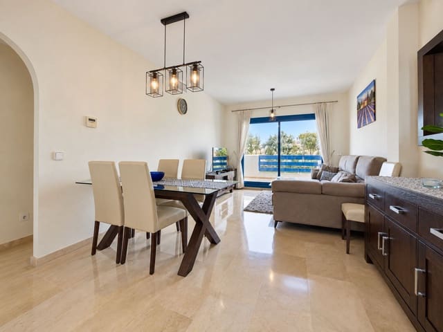 2 makuuhuone Huoneisto myytävänä paikassa La Duquesa / Puerto de la Duquesa, Manilva mukana uima-altaan 
autotalli - 299 000 € (Ref: 10079075)