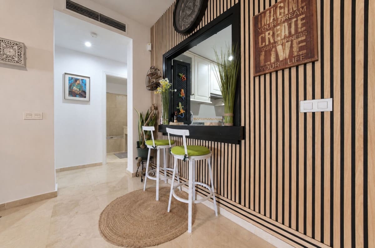 2 Zimmer Apartment zu verkaufen in Estepona mit Pool - 395.000 € (Ref: 10088423)