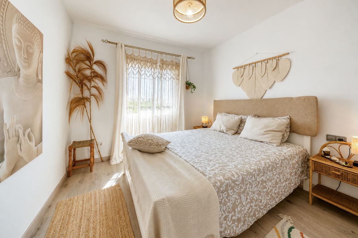 2 slaapkamer Appartement te koop in Riviera del Sol met zwembad garage - € 329.000 (Ref: 10100596)