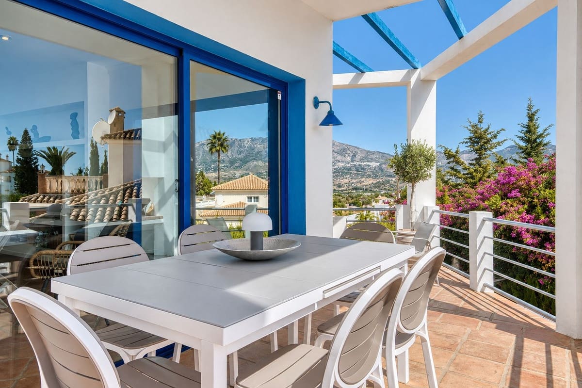 4 sovrum Villa till salu i Cerro del Aguila med pool garage - 1 045 000 € (Ref: 10120794)