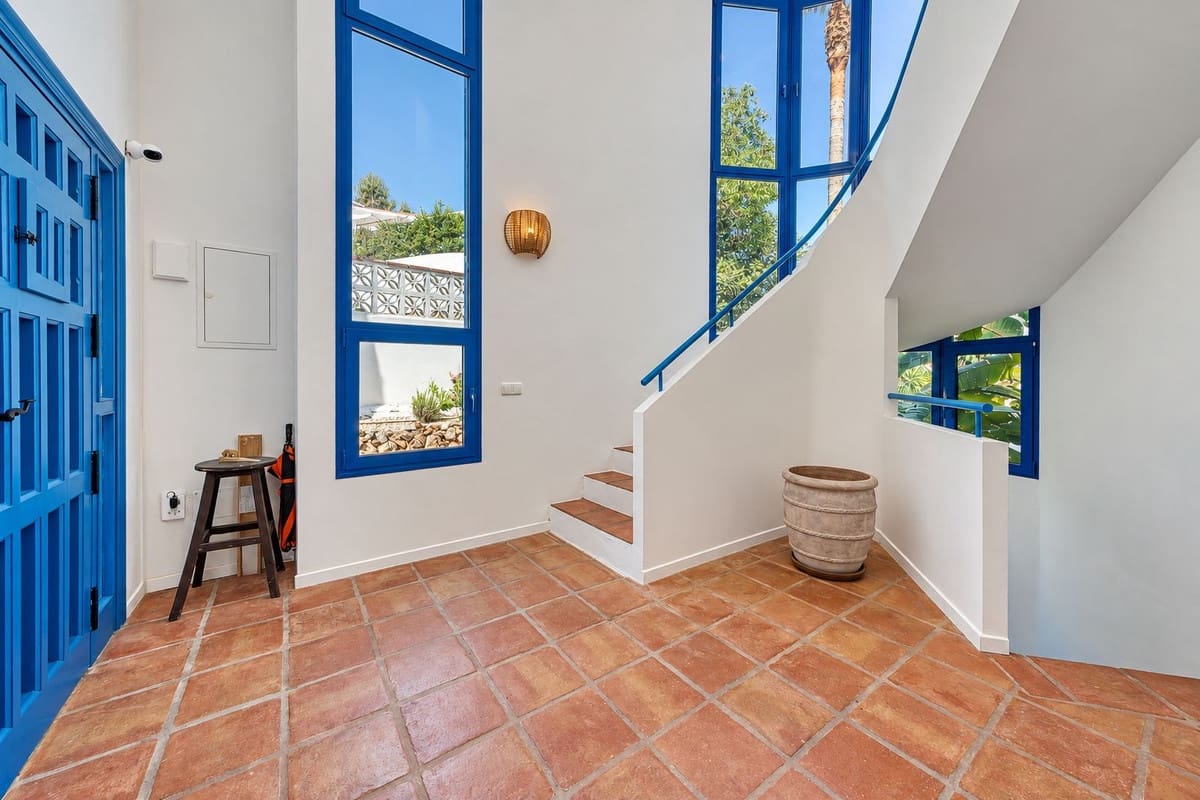 4 sovrum Villa till salu i Cerro del Aguila med pool garage - 1 045 000 € (Ref: 10120794)