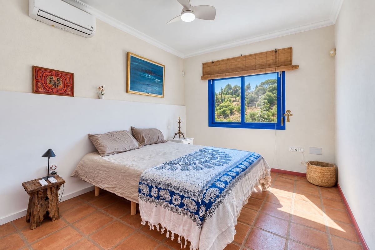 4 sovrum Villa till salu i Cerro del Aguila med pool garage - 1 045 000 € (Ref: 10120794)