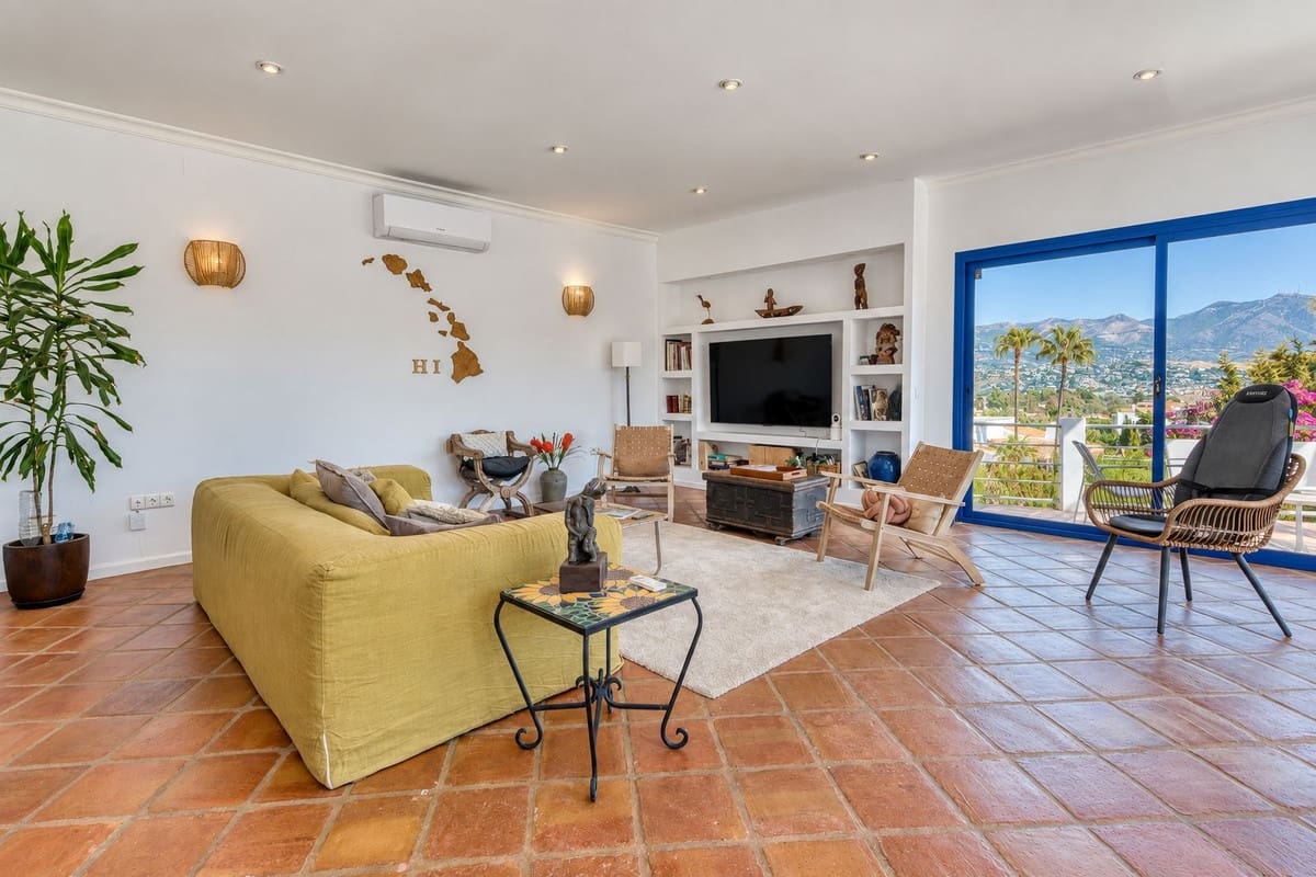 4 sovrum Villa till salu i Cerro del Aguila med pool garage - 1 045 000 € (Ref: 10120794)