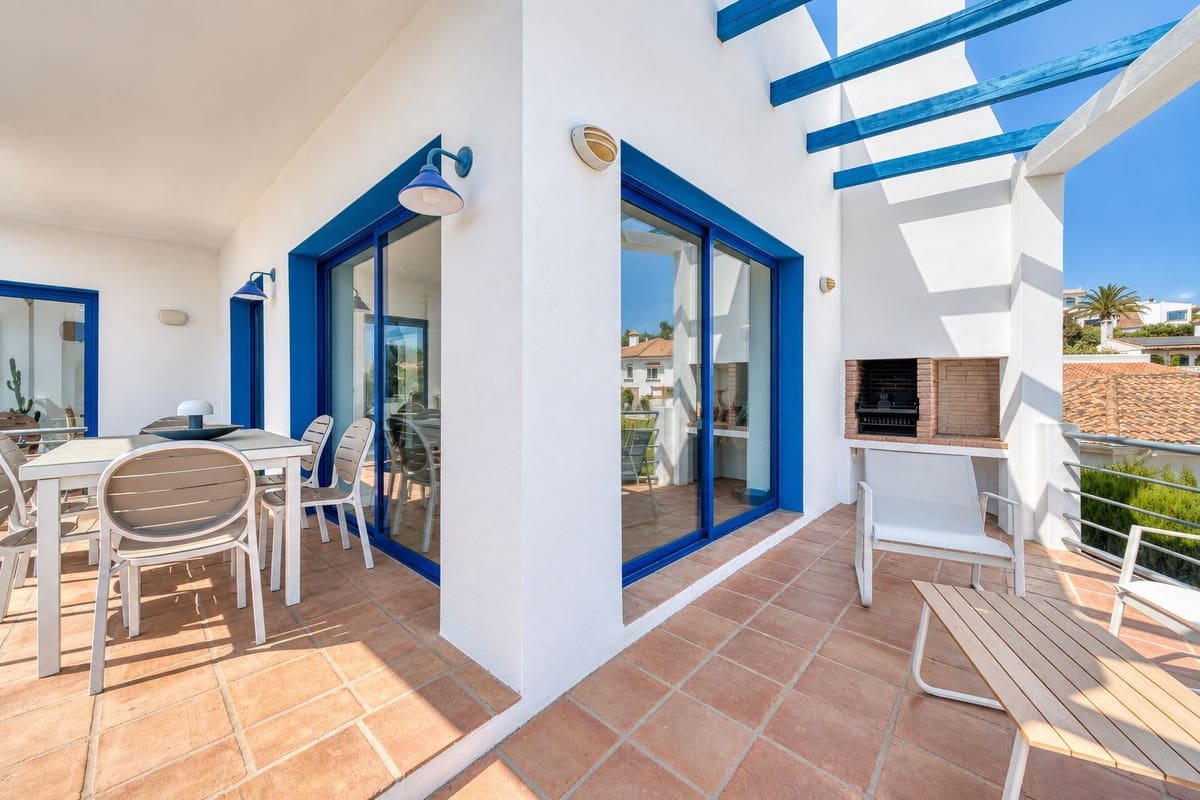 4 sovrum Villa till salu i Cerro del Aguila med pool garage - 1 045 000 € (Ref: 10120794)