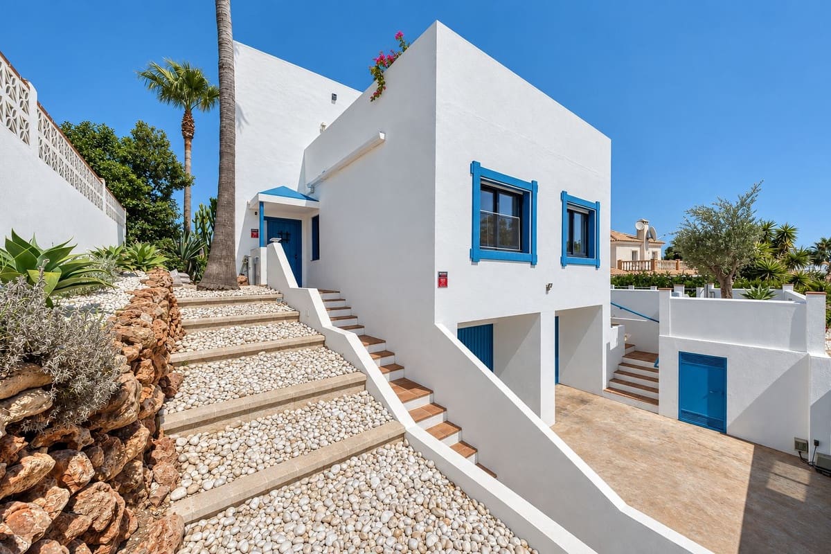 4 sovrum Villa till salu i Cerro del Aguila med pool garage - 1 045 000 € (Ref: 10120794)