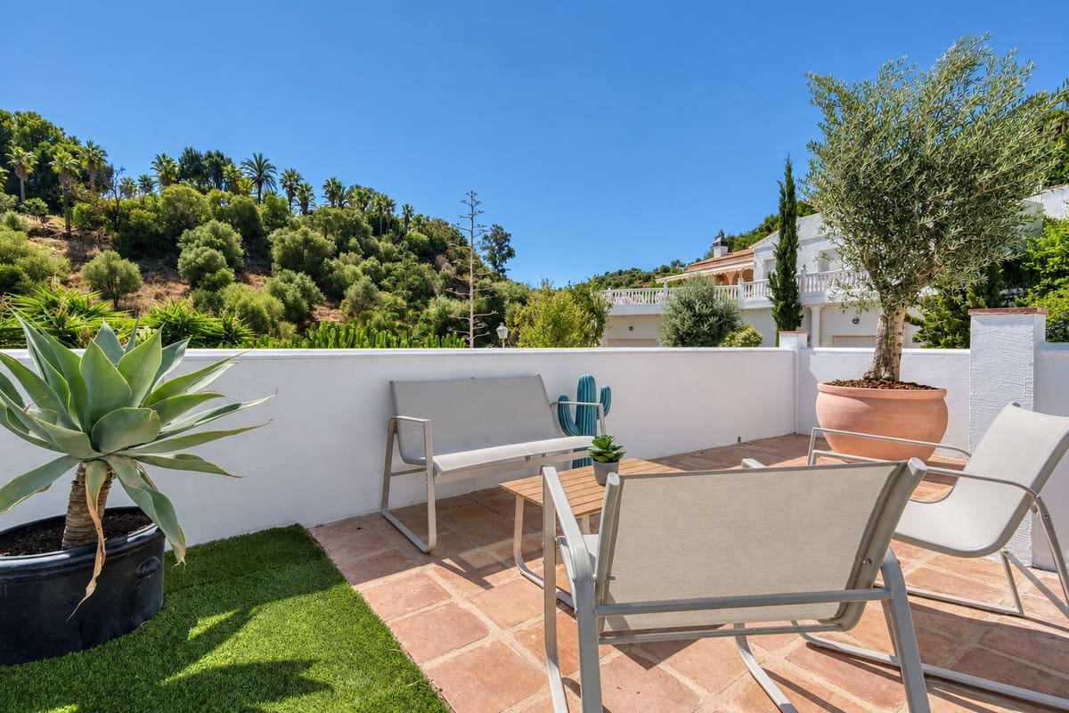 4 sovrum Villa till salu i Cerro del Aguila med pool garage - 1 045 000 € (Ref: 10120794)